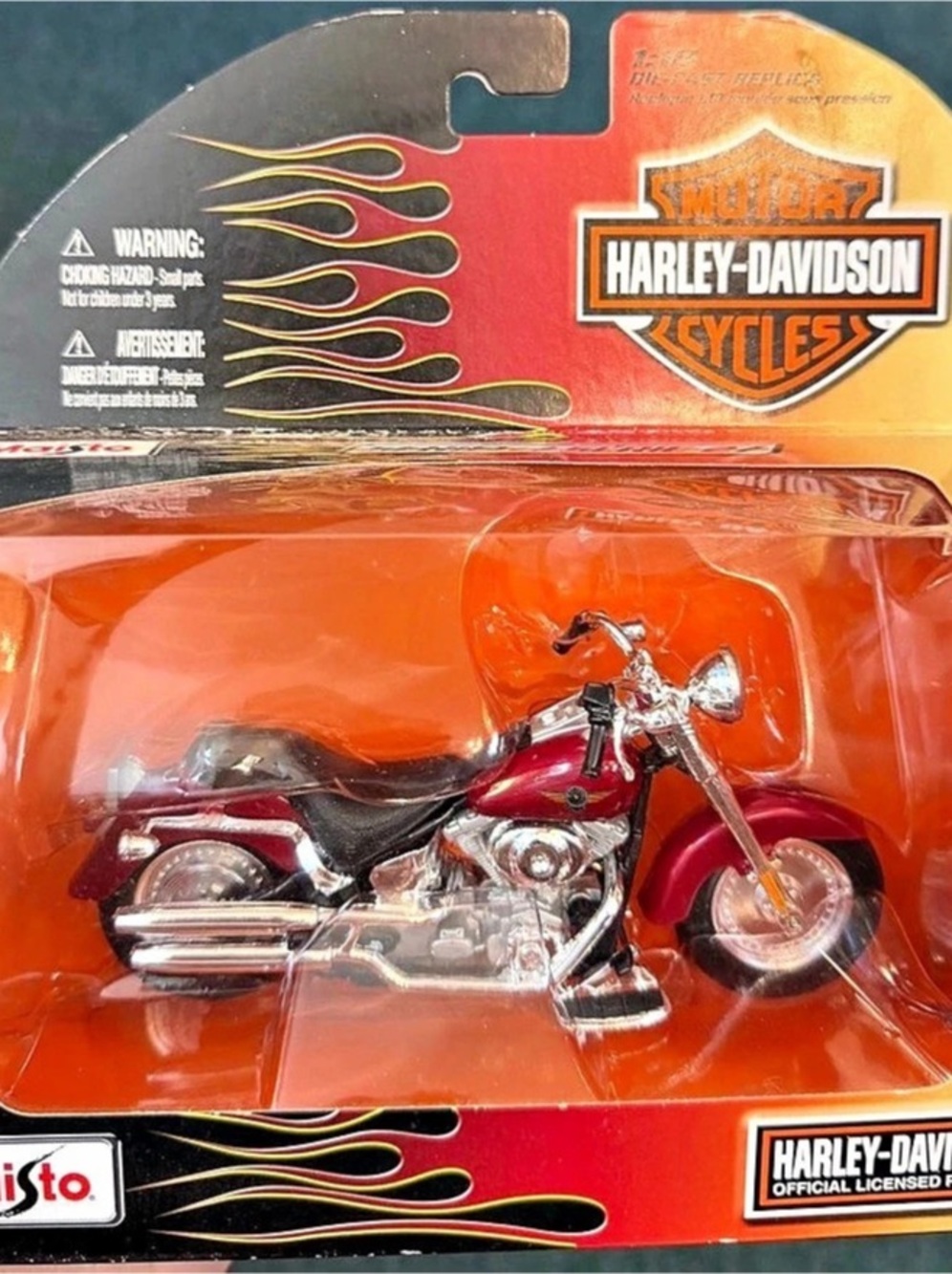 Maisto Harley-Davidson motorcycle model, 1:18 scale